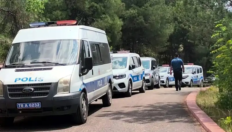 Karabük'te Şüpheli Ölüm: Ağaca Asılı Halde Bulunan Gençten Korkutan Detaylar