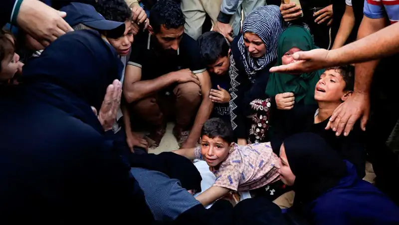 İsrail'in Gazze'deki Saldırıları: Siviller Hedef Alınıyor, Can Kaybı Artıyor