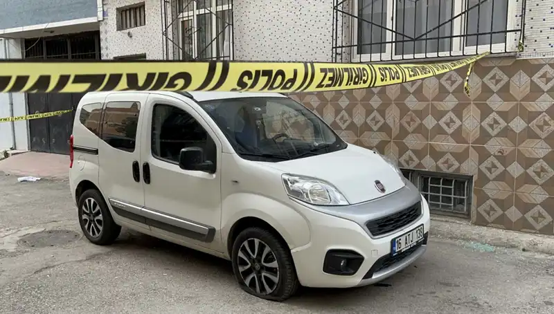 Bursa'da Silahlı Saldırı Gerçekleşti: Bir Kişi Yaralandı!