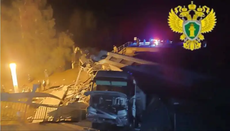 Rusya’da Köprü Çökmeleri ve Tren Kazası: Yedili Milyonların Kalbini Kırdı