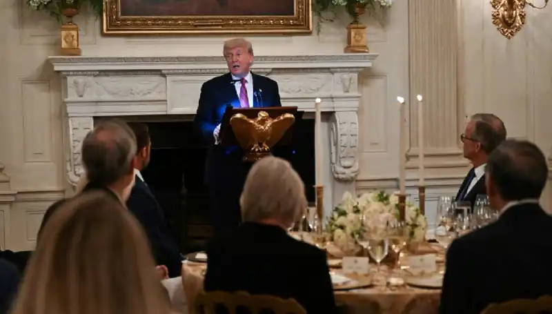 Trump, Gazze'deki 10 Rehinenin Serbest Kalacağı Müjdesini Verdi