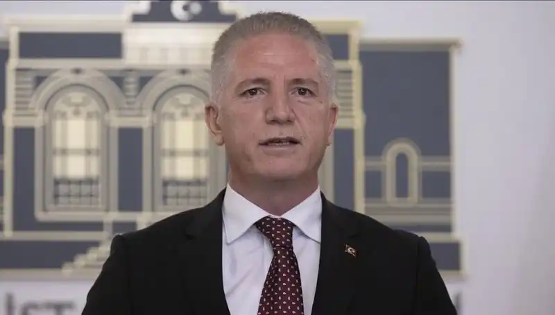 Vali Gül’den Dolandırıcılık Uyarısı: Farkında Olun, Sahtekarlıklar Artıyor!