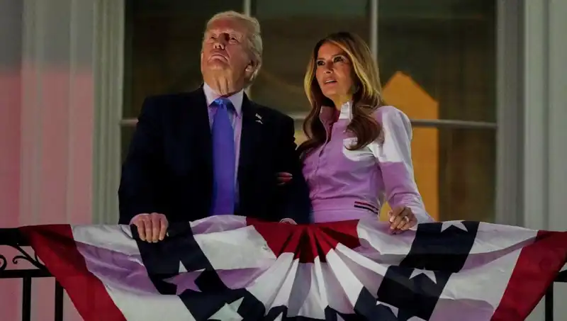 Trump ve Putin Arasındaki Gizli İlişkilere Melania'dan Sırlar!