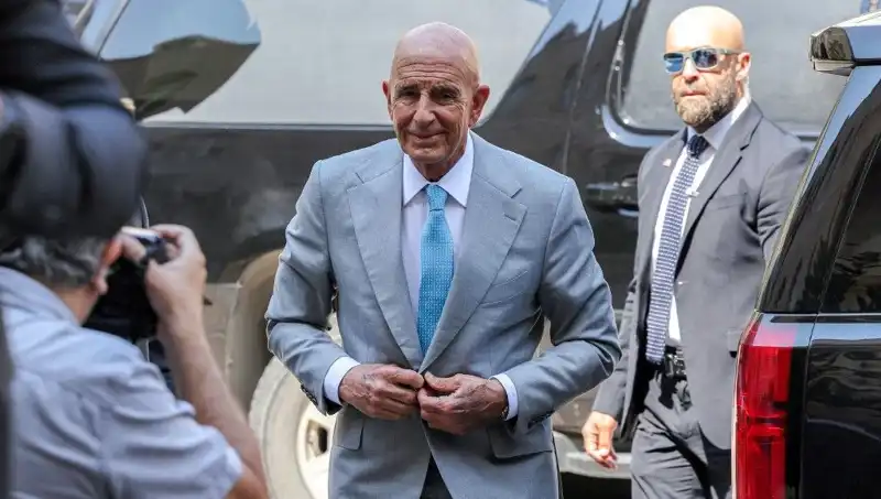 Suriye'deki Gerginliklere Dikkat: ABD Elçisi Barrack'tan Sakin Olma Çağrısı