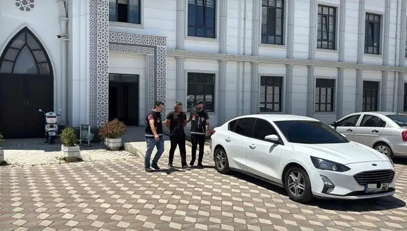Kocaeli'de Şok Edici Cinayet: Katil Zanlısı Yakalandı ve Tutuklandı