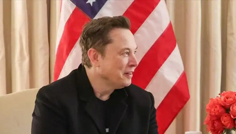 Elon Musk, Trump'ın Desteğiyle Zelenski'ye Eleştiride Bulundu