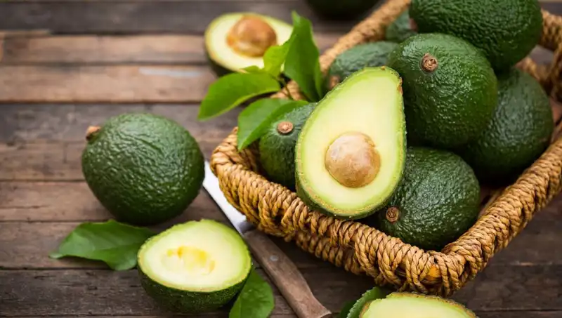 Avokado: Sağlıklı mı, Yoksa Gizli Tehlikeler Mi Taşıyor?