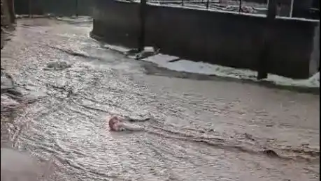Sivas'ta Yaşanan Sağanak ve Dolu Felaketi: Sel Tehlikesi!