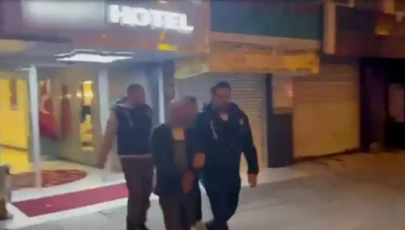 Ankara'da Fuhuş Operasyonunda 4 Otel Mühürlendi, 12 Kişi Gözaltına Alındı