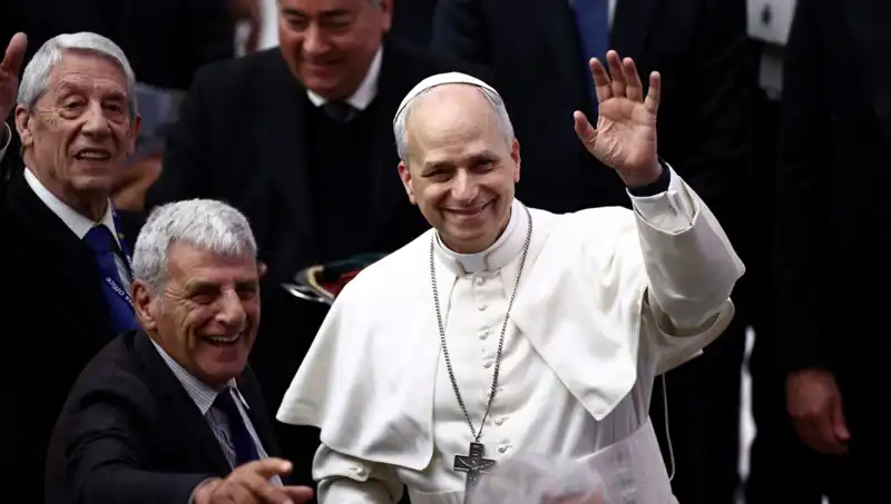 Papa Leo'nun Soyadındaki Gizemli Aşk Hikayesinin Derinleri