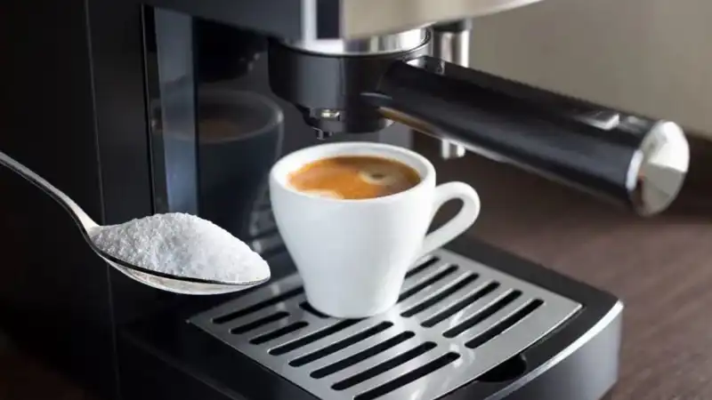 Kahve Makinenizin Ömrünü Uzatmanın Kesin Yolları Nedir?