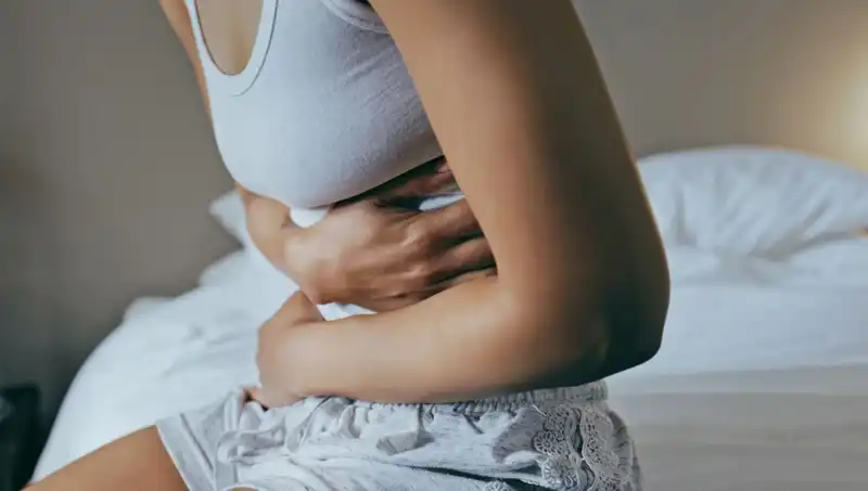Mide Ağrısı Zannetti, Doktorlar 1 Yıl Kaldığını Söyledi!