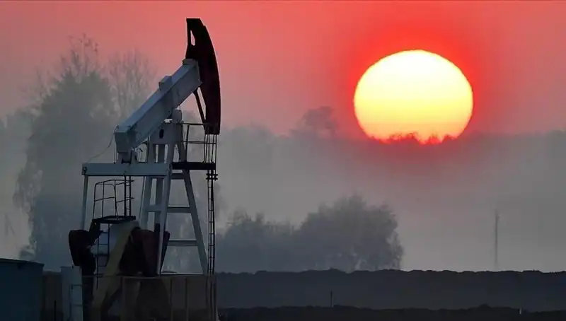 ABD'nin Petrol Sondaj Kuleleri Neden Azalıyor? Ekonomik Etkileri ve Geleceği