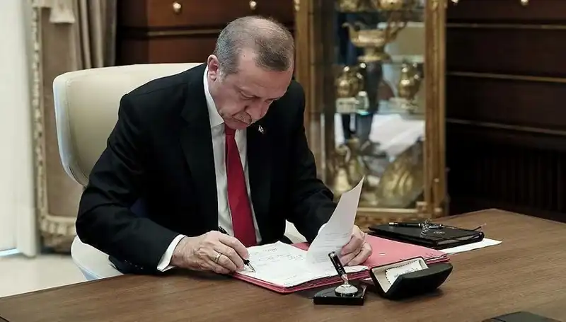 Cumhurbaşkanı, Yargı Sürecinin Gölgesindeki 9 Hükümlüyü Affetti