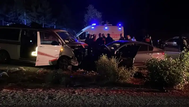 Ters Yön Faciası: Kafa Kafa Çarpışmada Ölüm ve Yaralılar