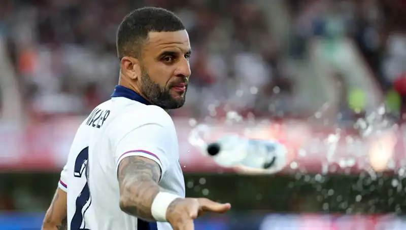 Fenerbahçe'nin Transfer Hedefi Walker'ın Opsiyonu Neden Kullanılmadı?