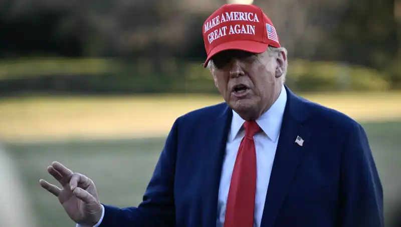 Trump'tan Övgü Dolu Paylaşım: "Ukrayna, ABD'yi Savaşın Eşiğine Getirdi"