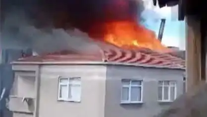 Bağcılar'da Yükselen Alevler: Beş Katlı Bina Alev Alev Yandı