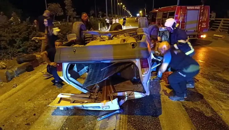 Kavşakta Feci Kaza: 7 Yaralı, 2'si Ağır Durumda Hastanede Tedavi Ediliyor