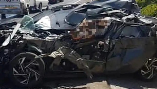 Şanlıurfa'da Feci Kaza: Otomobil Tankere Çarpınca Bir Kişi Hayatını Kaybetti