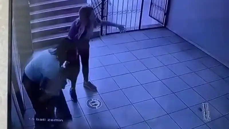 Öğretmenin Heimlich Manevrası: Bir Hayatı Kurtaran Olay
