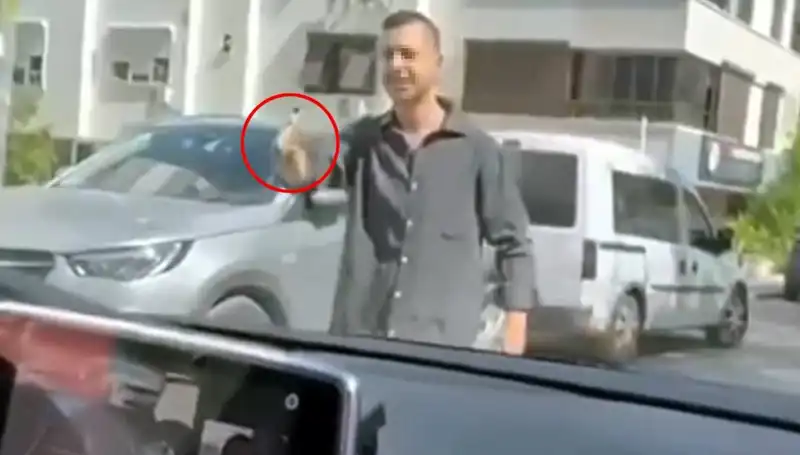 Trafikte Kadınlara Silah Doğrultan Sürücü Hakkında Son Gelişmeler