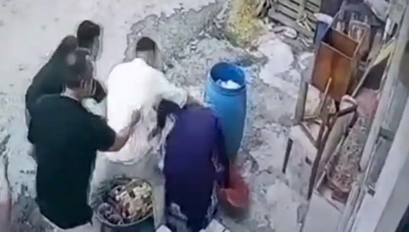 Başakşehir'de Baba ve Oğulun Darp Ettiği Kadının Dramı