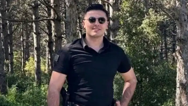 Dumandan Zehirlenen Polis Memuru Hayatını Kaybetti: Toplumda Üzüntü ve Tartışma Yaratıyor