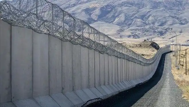 Edirne-Yunanistan Sınırında Yükselen Gerilim: Göç İdaresi'nden Açıklama Geldi