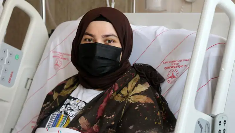 Bitki Çayları Sağlığı Tehdit Ediyor: Karaciğer Nakli Hayat Kurtardı!